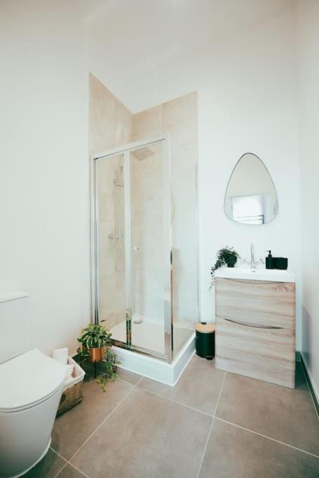 Villa Dusk House - B'Ham Jq Townhouse Birmingham Esterno foto