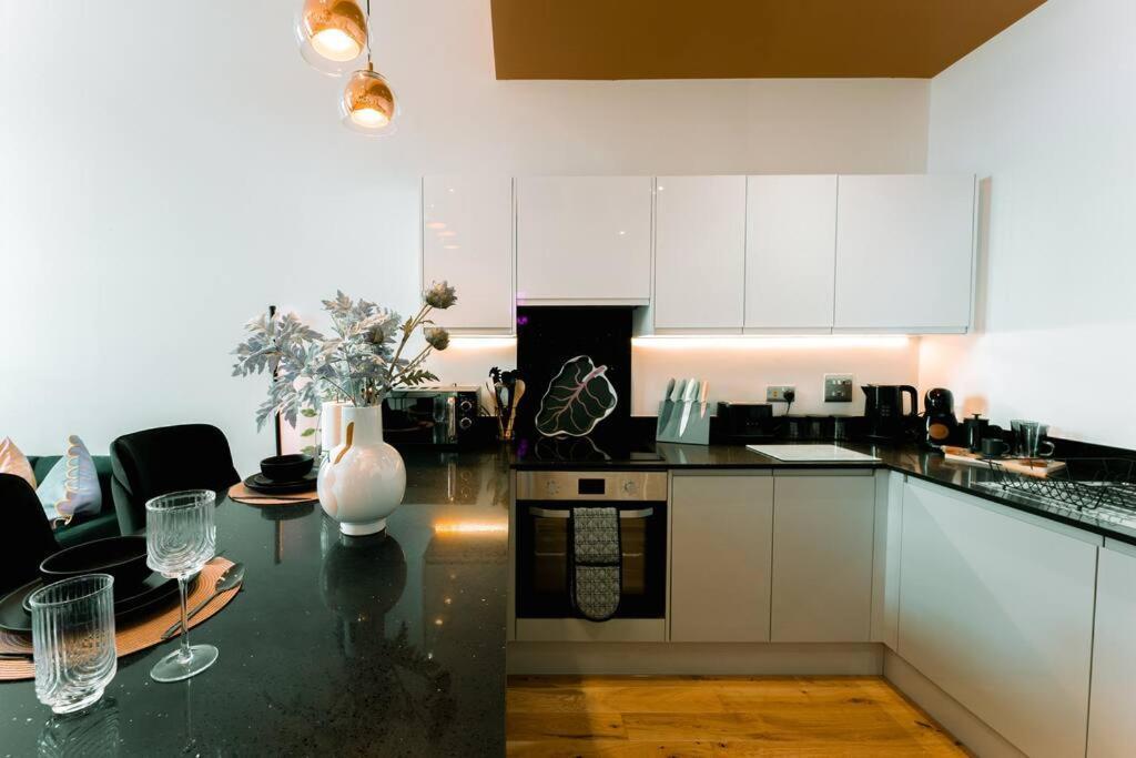 Villa Dusk House - B'Ham Jq Townhouse Birmingham Esterno foto