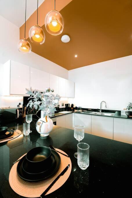 Villa Dusk House - B'Ham Jq Townhouse Birmingham Esterno foto